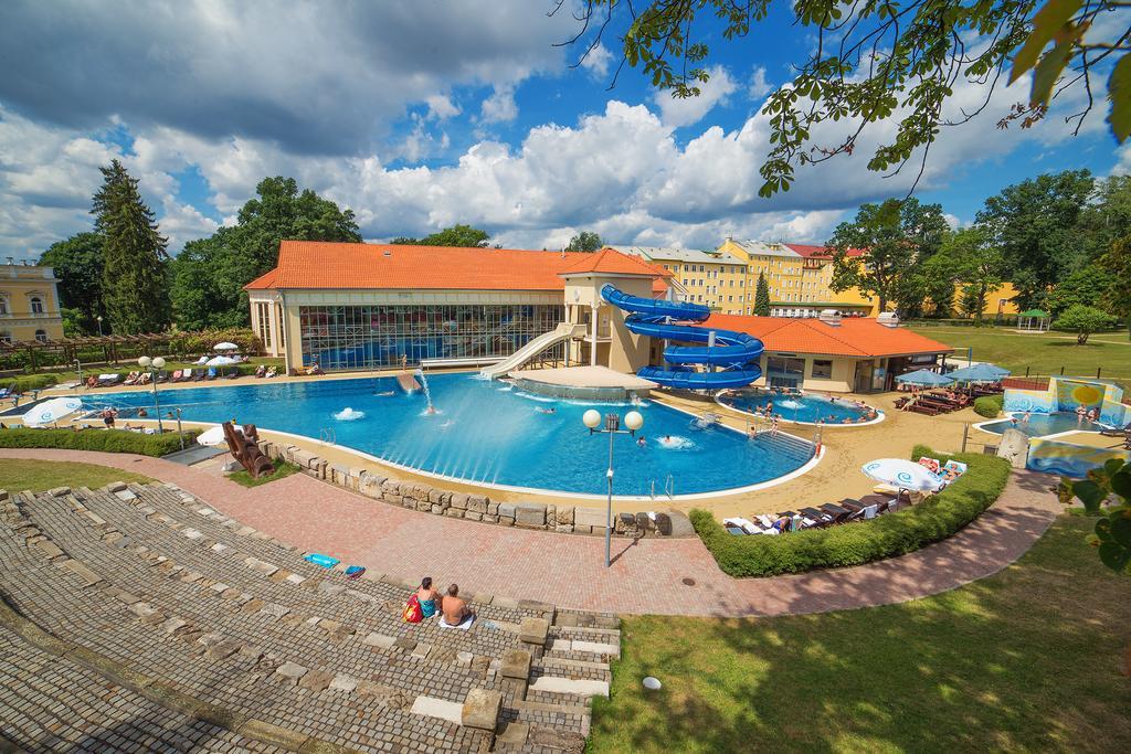 Spa Resort Pawlik-Aquaforum Франтішкови-Лазнє Екстер'єр фото