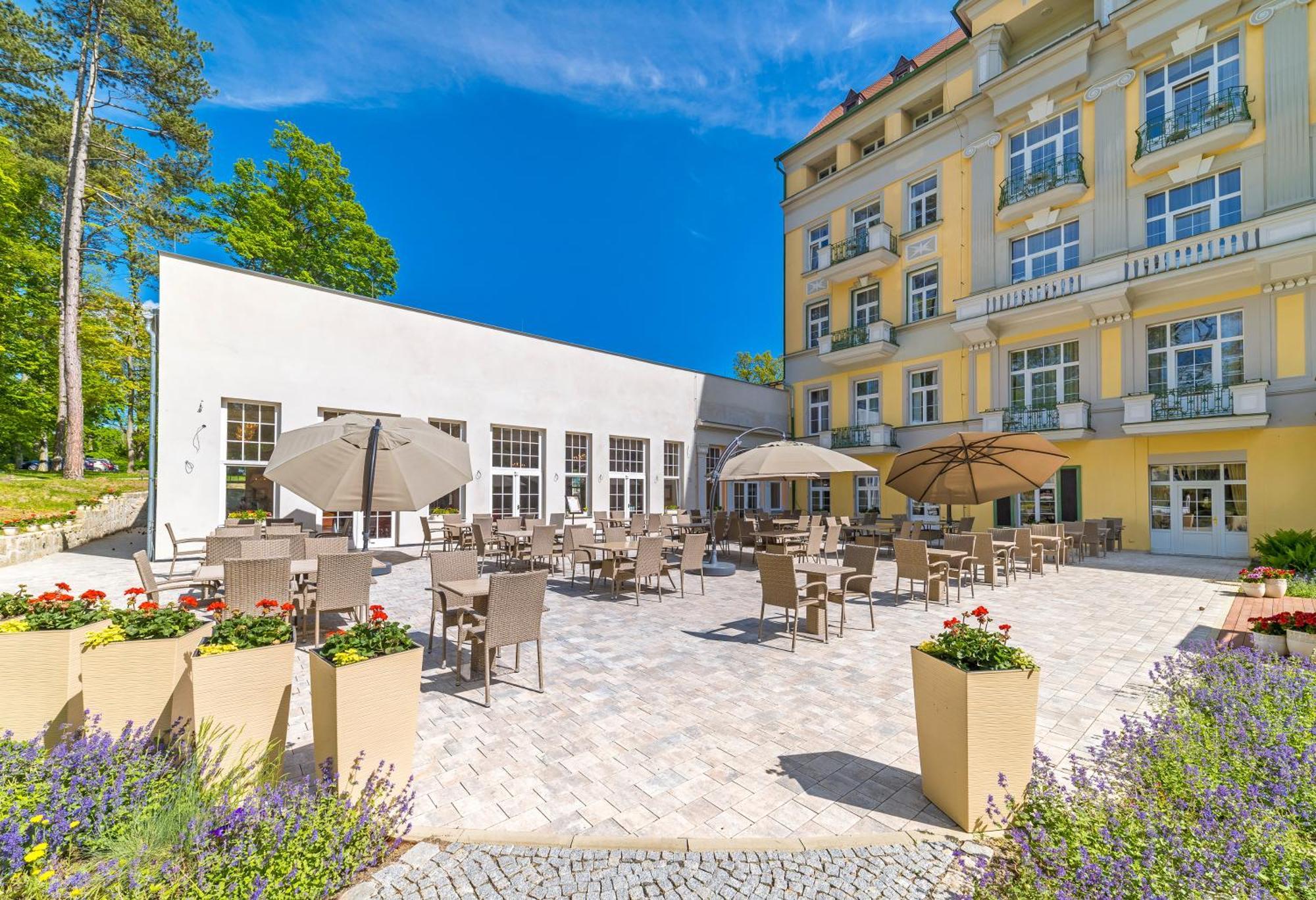 Spa Resort Pawlik-Aquaforum Франтішкови-Лазнє Екстер'єр фото