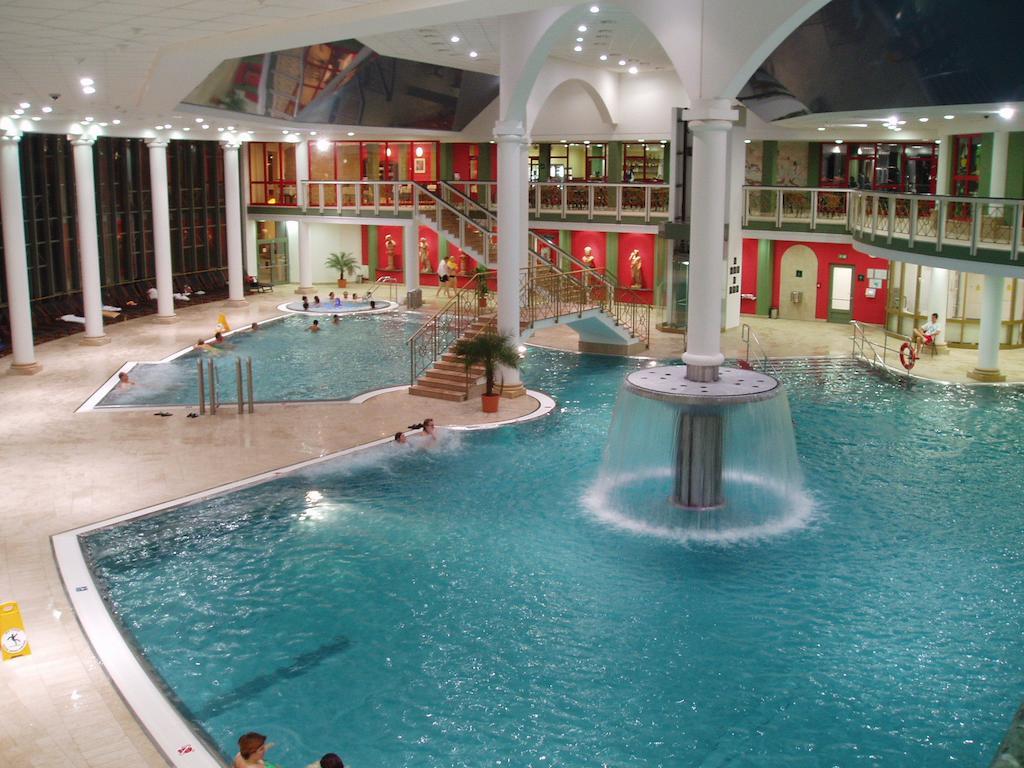 Spa Resort Pawlik-Aquaforum Франтішкови-Лазнє Екстер'єр фото